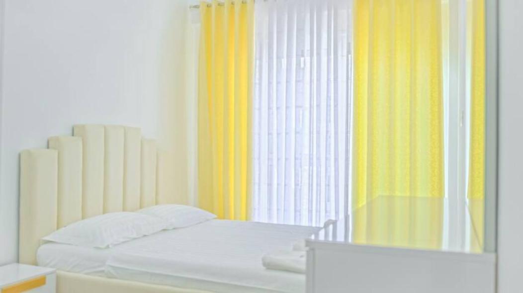 Centaurus Apartments Тирана Екстер'єр фото