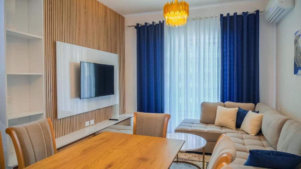 Centaurus Apartments Тирана Екстер'єр фото